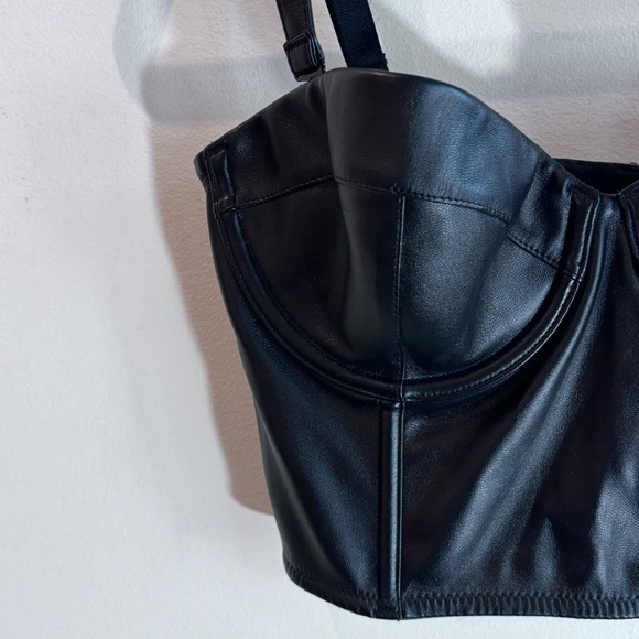 VICTORIA’S SECRET Sz 32C Bra Bustier Faux Leather Adjustable Back And Straps - Picture 4 of 11